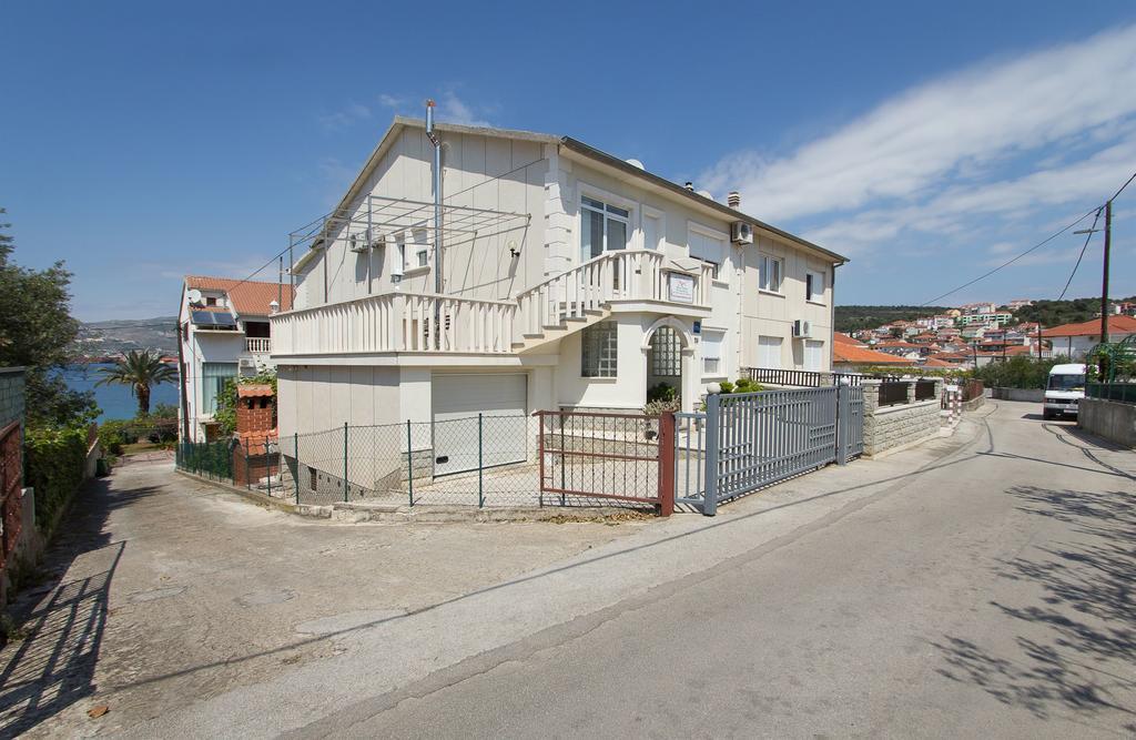 Apartments Mare Trogir Dış mekan fotoğraf